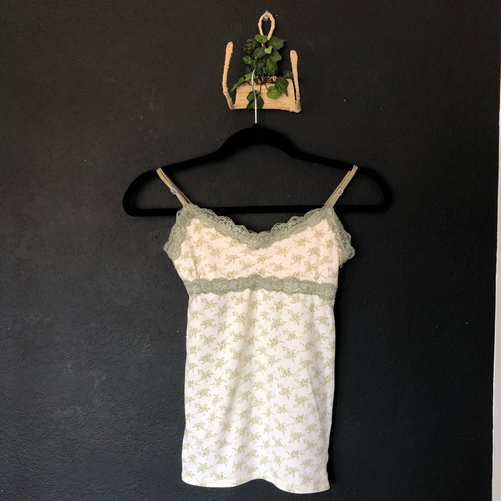 Heritage camisole w/ floral pattern & lace - Small